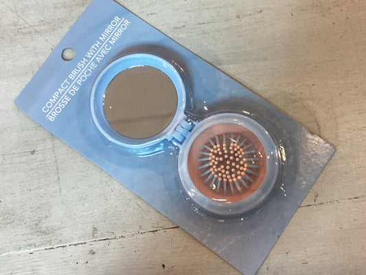 Compact Brush with Mirror